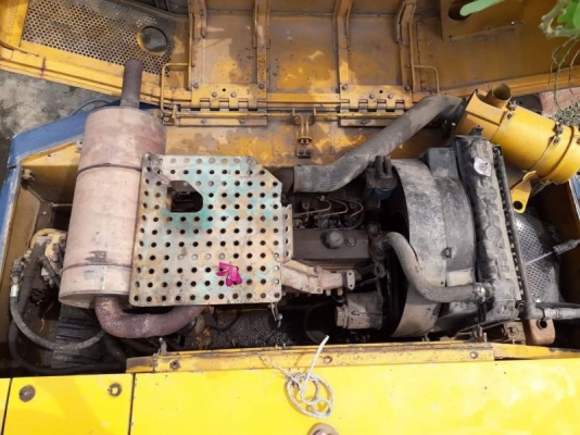 KOMATSU PC 100-3 KOMATSU PC 100-3