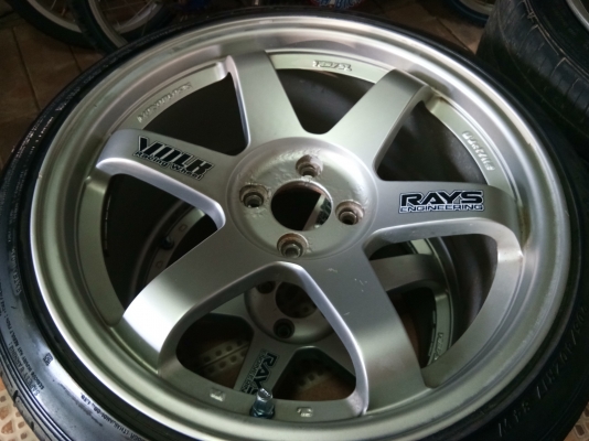 ขายแม๊กขอบ17นิ้วพร้อมยาง สภาพสวยพร้อมใช้