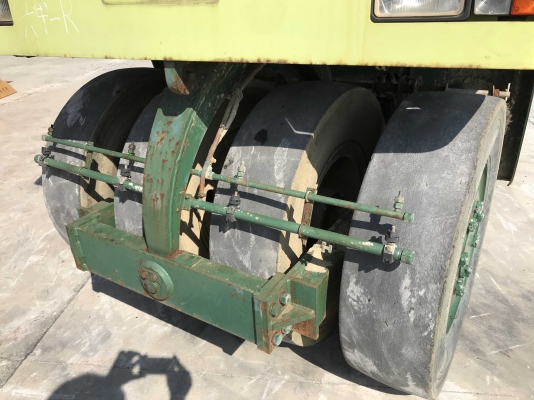 รถบด HITACHI RT200-C แบบ 9 ล้อ นำเข้าจากญี่ปุ่น สภาพสวยมากครับ ไม่แพงครับ