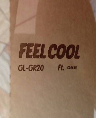 ตัดแบ่งขายฟิล์ม ดำเซลามิก ยี้ห้อFeel-kool กันร้อน82\%
