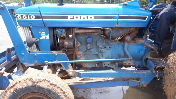 ขายรถไถฟอรด 6600 T3สภาพ สวย ๆรถบ้านๆเครืองแน่ๆ ไฮโลลิกแจ๋วๆสนใจ 093 3693639