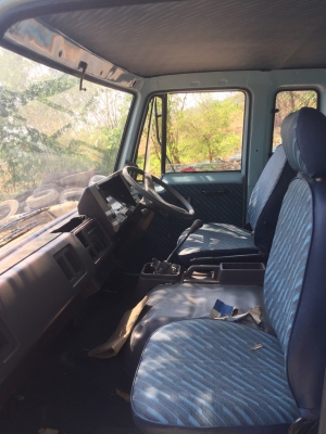 หัวรถร๊อกกี้สวยๆ พร้อมยกใส่ได้เลย ภายในหุ้มใหม่ทุกชิ้น