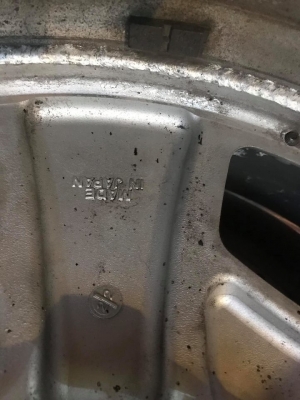 ขายล้อ RASY japan แท้ 19 AX วันี้ 12500 ใครพร้อมก่อนเอาไป 0618982361