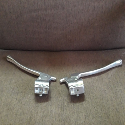 ชุดประกับครัช-เบรค รถเยอรมัน Mz ชุดประกับครัช-เบรค รถเยอรมัน Mz