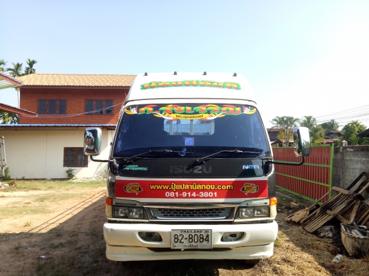 ขาย รถบรรทุก 6 ล้อ Isuzu NQR 150