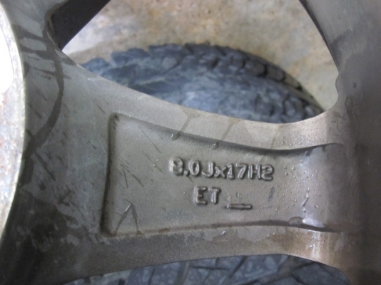 แม็กลาย TE37ขอบ 17 พร้อมยาง YOKOHAMA 265/65/17