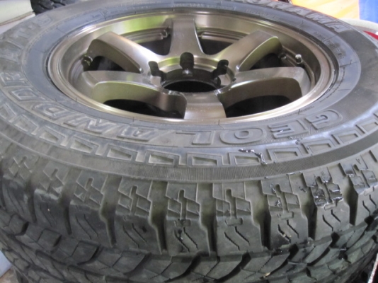 แม็กลาย TE37ขอบ 17 พร้อมยาง YOKOHAMA 265/65/17