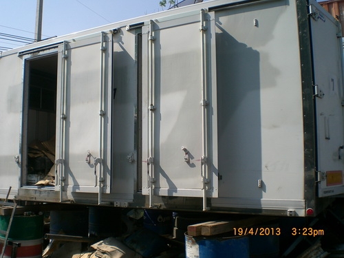 ตู้เปียก พร้อมเครื่องทำความเย็น หนาแข็งแรง เก่านอก