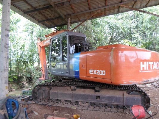 ขายรถมแม็คโคร HITACHI EX 200-3  รถสวยเก่านอก ชั่วโมงน้อย