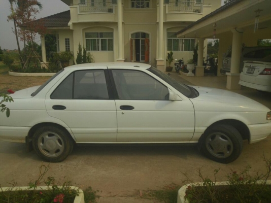 ขาย nissan sentra สีขาว เกียร์ธรรมดา 1993 ขายแล้วครับ ขาย nissan sentra สีขาว เกียร์ธรรมดา 1993 ขายแล้วครับ