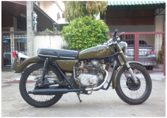 Honda CB175 การไฟฟ้า เก๋าๆ