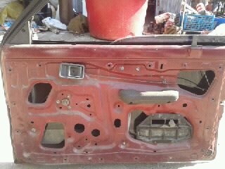 ประตูมาสด้า b2500 ข้างขวา ไม่ผุพร้อมกระจก 1200 ประตูมาสด้า b2500 ข้างขวา ไม่ผุพร้อมกระจก 1200