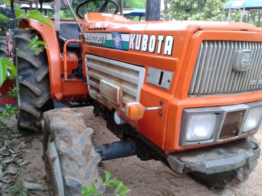 ขายรถไถ kubota  รุ่น L2602DT 2เพลา 26แรง