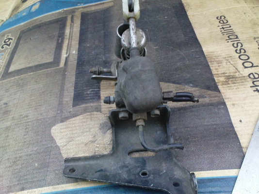 ขายตัวช่วยเบรคหลัง ขายตัวช่วยเบรคหลัง