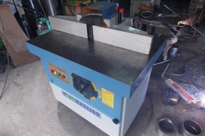 เครื่องจักรงานไม้เพลาตั้งรุ่น MX5116C ใช้มาได้ไม่ถึง 5 เดือน