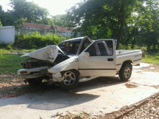 ขายซากรถกะบะtoyota