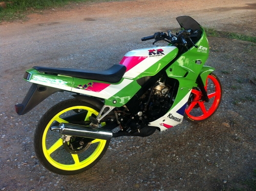 ขาย KRR 150 สภาพพร้อมใช้คับ เสื้อทอง ทำสีเป็นSE92 ขาย KRR 150 สภาพพร้อมใช้คับ เสื้อทอง ทำสีเป็นSE92