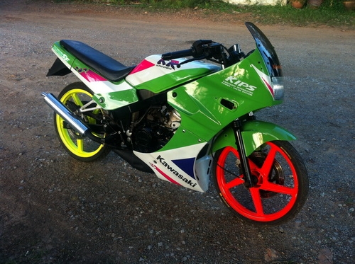ขาย KRR 150 สภาพพร้อมใช้คับ เสื้อทอง ทำสีเป็นSE92 ขาย KRR 150 สภาพพร้อมใช้คับ เสื้อทอง ทำสีเป็นSE92