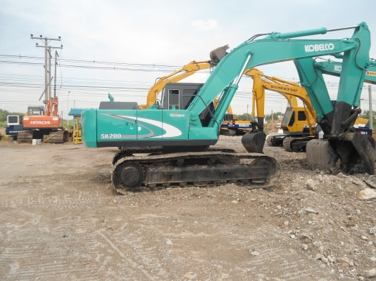 ขายรถแมคโครSK200 // สภาพพร้อมใช้ สนใจติดต่อ บอย085-156-2314