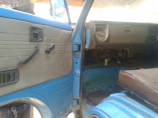 ขาย 6ล้อ ISUZU KS21 100 แรง เครื่องดี คัซซีสวยมากตลอดเส้น พร้อมโอน พร้อมใช้