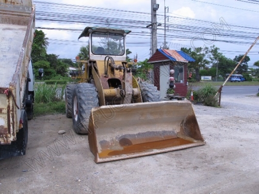 รถตักล้อยาง ยี่ห้อ KOMATSU รุ่น 510