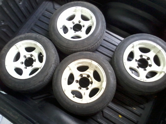 ขายล้อแม็ก15  พร้อมยาง