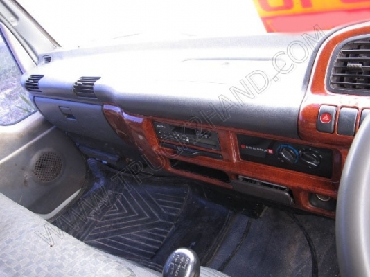 รถบรรทุก 6 ล้อดั๊มพ์ ยี่ห้อ ISUZU รุ่น NQR