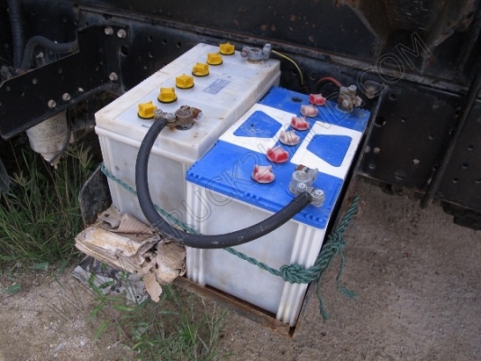 รถบรรทุก 6 ล้อดั๊มพ์ ยี่ห้อ ISUZU รุ่น NQR