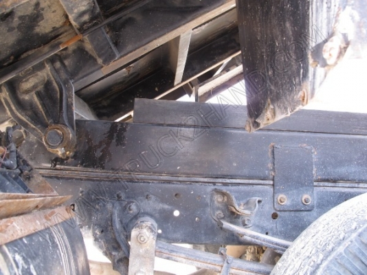 รถบรรทุก 6 ล้อดั๊มพ์ ยี่ห้อ ISUZU รุ่น NQR