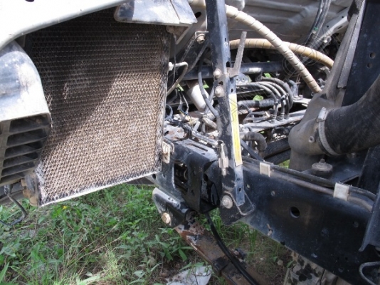 รถบรรทุก 6 ล้อดั๊มพ์ ยี่ห้อ ISUZU รุ่น NQR