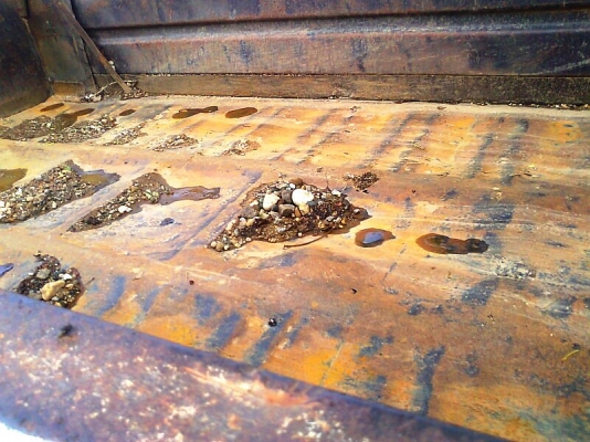 ขายด่วน..รถหกล้อ HINO KM777 รถปี 34 รถสวย มีแอร์ มีทะเบียนครบ.มีทะเบียนครบ.