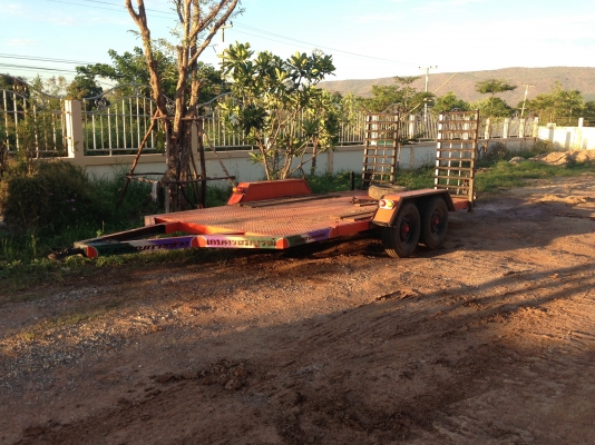 ขายหางพ่วงบรรทุกรถขุดเล็กPC50,40,30และรถเกี่ยวข้าว