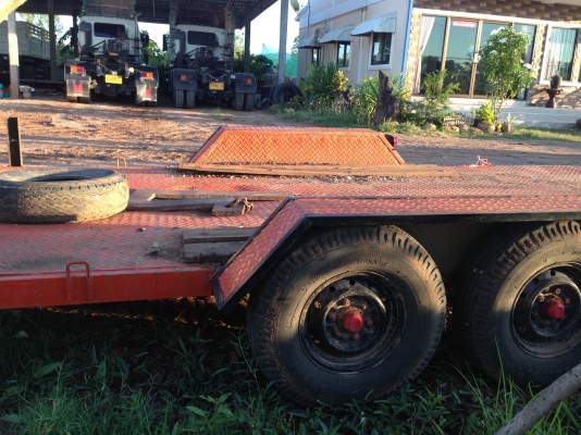 ขายหางพ่วงบรรทุกรถขุดเล็กPC50,40,30และรถเกี่ยวข้าว