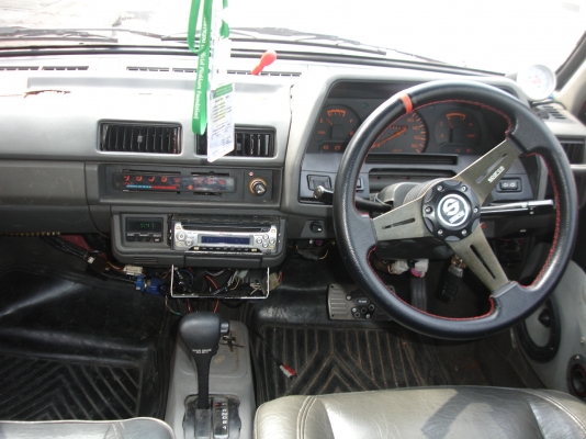 ขายนิสสัน ซันนี่ เครื่องB14 เกียร์ออโต้ พวงมาลัยเพาเวอร์