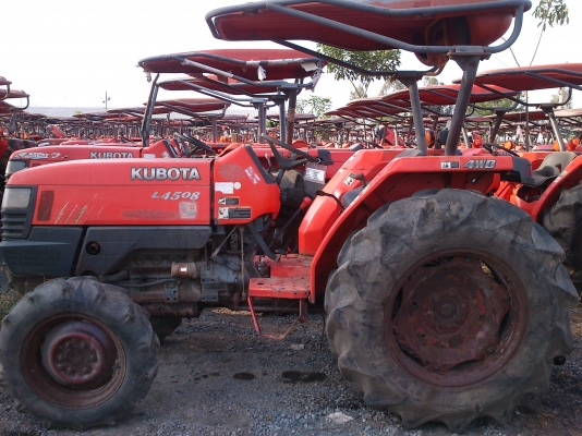 ขายรถแทรกเตอร์ KUBOTA L4508