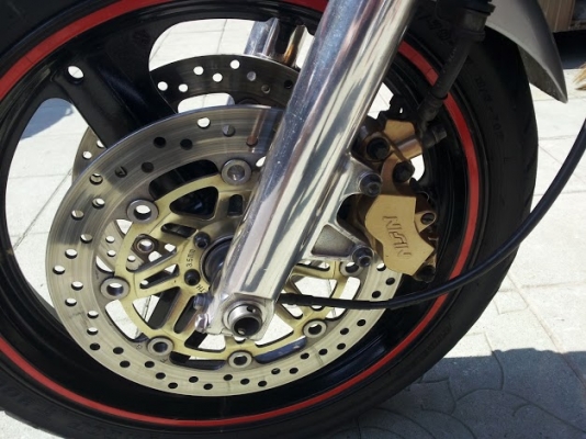 ขาย cb400 อินวอย+สพม สภาพดีสีสวยปี 97 ขาย79000 ต่อรองได้