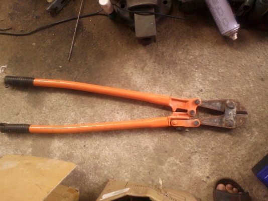 กรรไกรตัดเหล็ก