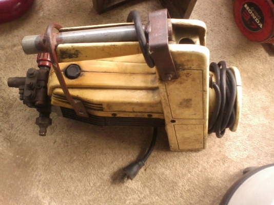 เครื่องฉีดน้ำ