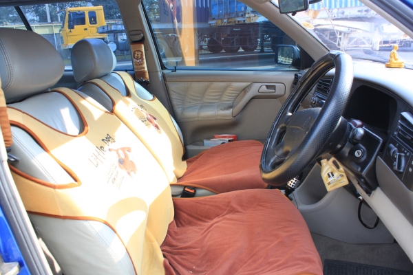 VOLKSWAGEN - GOLF VOLKSWAGEN - GOLF