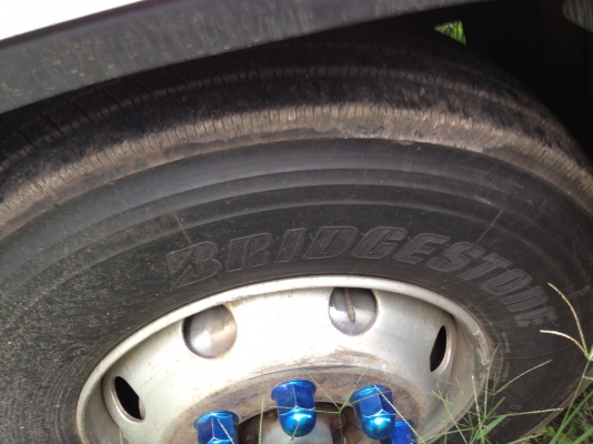 รถฮีโน่ 10 ล้อ 260 แรงม้า ตู้เย็น ปี 50  สนใจติดต่อ 081 - 6079515