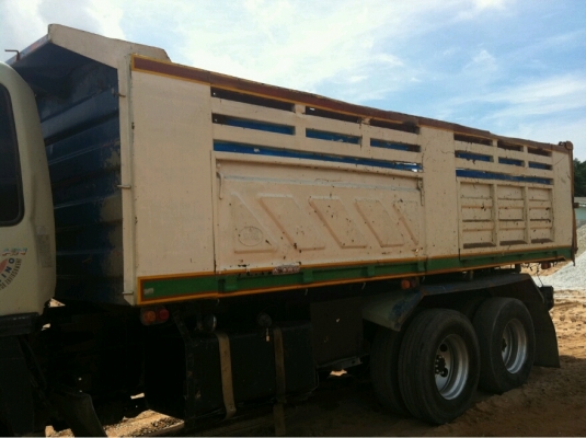 ขายกระบะพร้อมกระบอกตัวปั่นดั๊มของ 3 มิตร