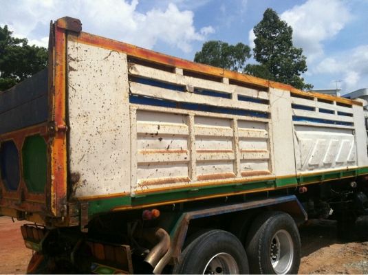 ขายกระบะพร้อมกระบอกตัวปั่นดั๊มของ 3 มิตร