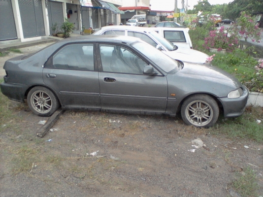 ขาย HONDA Civic เตารีด เกียร์ออโต้เอาไว้ ทำอะหลั่ย ไม่มีเล่ม ขาย HONDA Civic เตารีด เกียร์ออโต้เอาไว้ ทำอะหลั่ย ไม่มีเล่ม