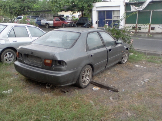 ขาย HONDA Civic เตารีด เกียร์ออโต้เอาไว้ ทำอะหลั่ย ไม่มีเล่ม ขาย HONDA Civic เตารีด เกียร์ออโต้เอาไว้ ทำอะหลั่ย ไม่มีเล่ม