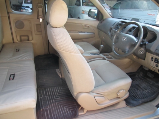 ขาย Toyota Vigo Smart Cab AT 2.7Gเบนซิลโรงงาน ปี10. ขาย Toyota Vigo Smart Cab AT 2.7Gเบนซิลโรงงาน ปี10.