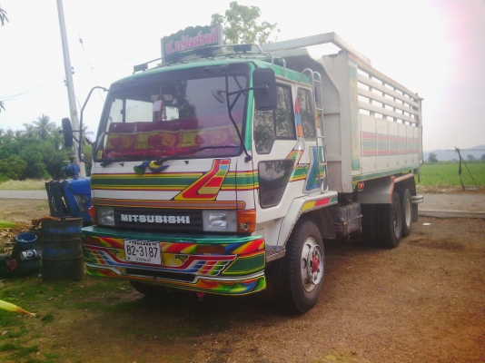 ขาย ไอหลงTURBO มีระบบลากพ่วง สองเพลาดั๊ม จัดแนนท์ได้ 700000 บาท