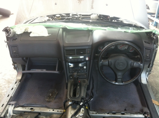 ขายหัวตัดและอะไหล่ (ราคาพิเศษเฉพาะเดือนนี้ครับ!!!!) +++จัดส่งฟรีทั่วประเทศ+++  NISSAN SKYLINE  HR34 RB20DE เครื่องยนต์แท้ 2000 CC เกียร์ AT  เหมาะกับอู่และลูกค้าที่ต้องการเครื่องยนต์และอะไหล่ที่สมบูรณ์ !!!! พาร์ทแท้นำเข้าจากญี่ปุ่น!!