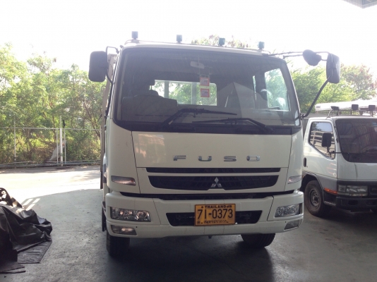 รถบรรทุก 6 ล้อ Fuso
