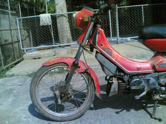 ขาย YAMAHA BELL80 เล่มทะเบียนพร้อมชุดโอนเครื่องพอใช้อะไหร่เดิมแท้ติดรถทะเบียนขาดปี 46 ขาย 4900 บาท