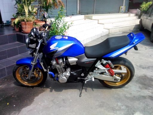 ขาย cb1300 ปี05 ราคา159000 ต่อรองได้